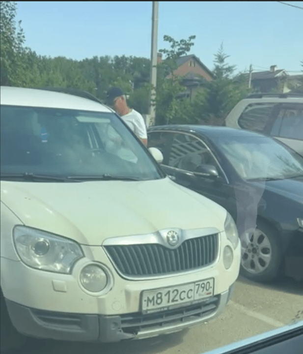 A М812СС 790RUS Skoda Yeti számú autó regisztrálva van